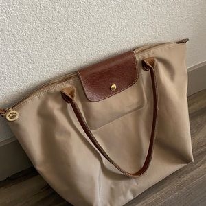 Beige Longchamp large tote